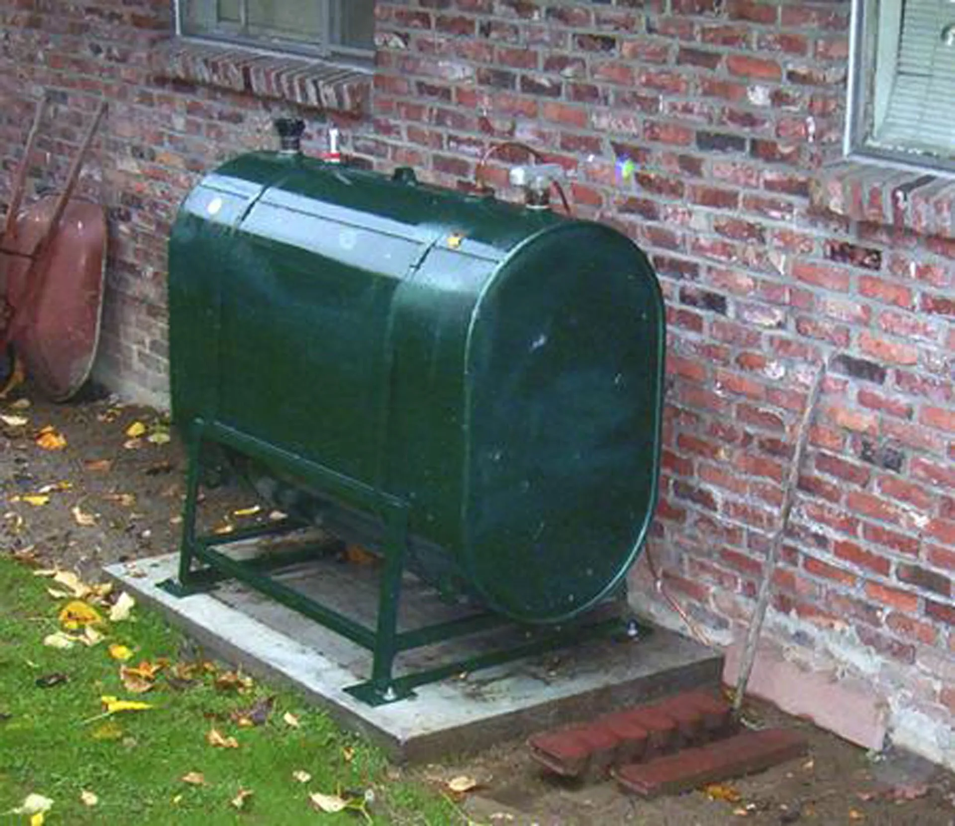 Above Ground Heating Oil Storage Tank Above Ground Heating Oil Storage Tank